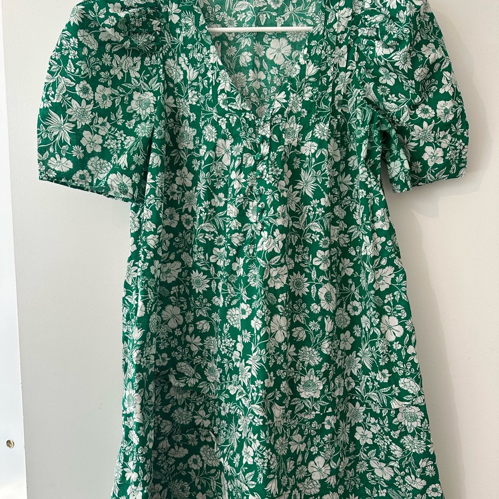 & Other Stories Green and White Floral Dress - Size 4
